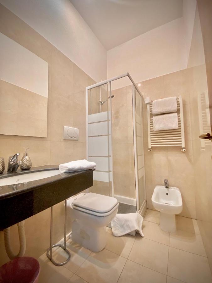 Termini Palace Albergue Roma